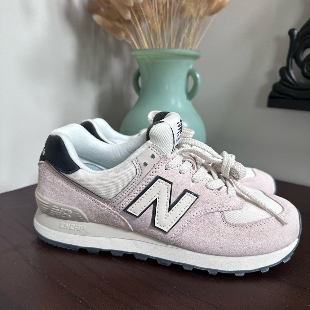 New Balance washed pink 574 Sneakers nwot